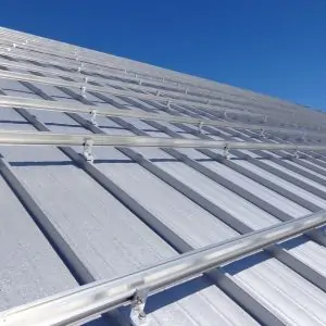 PnS roof mounting structure with full rail & L feet - Image 3